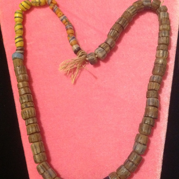 24 inch strand Tribal beads - Picture 2 of 2